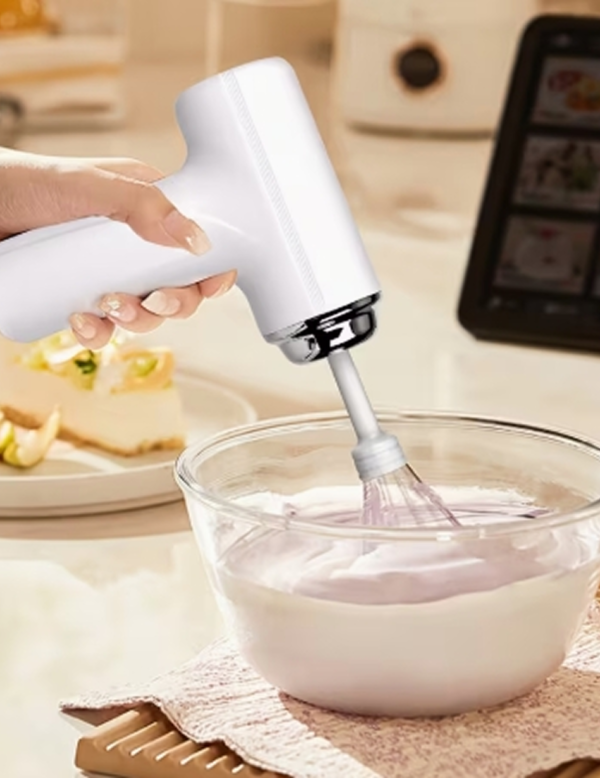 Batteur Électrique à Main Sans Fil HOTU – Mixeur Portable Rechargeable par USB, Léger et Ergonomique pour Pâtisserie (Gâteaux, Muffins, Biscuits)