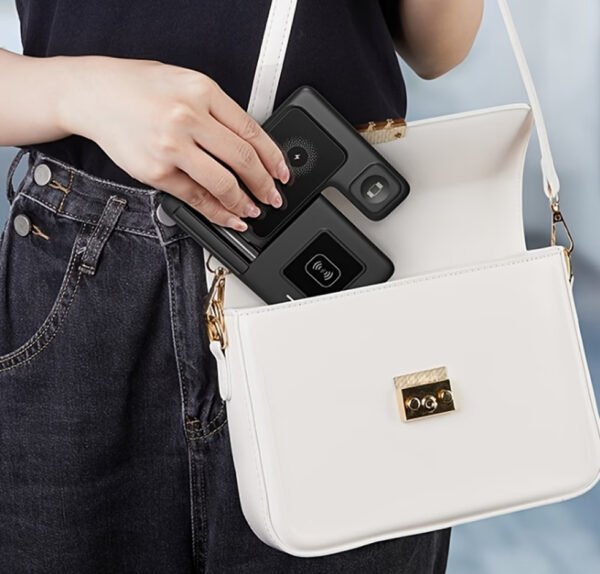 Rectangle 881(1) Station de Charge Sans Fil Pliable 3-en-1 – Charge Rapide pour iPhone 17/16/15, Apple Watch & AirPods