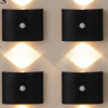 Lot de 2/4 Appliques Murales LED à Détecteur de Mouvement Double Tête – Veilleuse Intelligente à Capteur Magnétique Extérieur/Intérieur – Lampe Sans Fil sur Batterie avec Luminosité & Température de Couleur Ajustables pour Couloir, Escalier & Chambre
