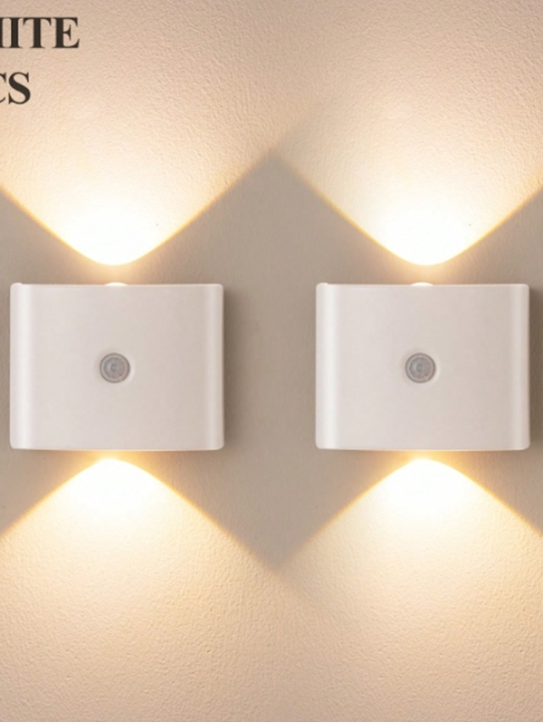 Lot de 2/4 Appliques Murales LED à Détecteur de Mouvement Double Tête – Veilleuse Intelligente à Capteur Magnétique Extérieur/Intérieur – Lampe Sans Fil sur Batterie avec Luminosité & Température de Couleur Ajustables pour Couloir, Escalier & Chambre