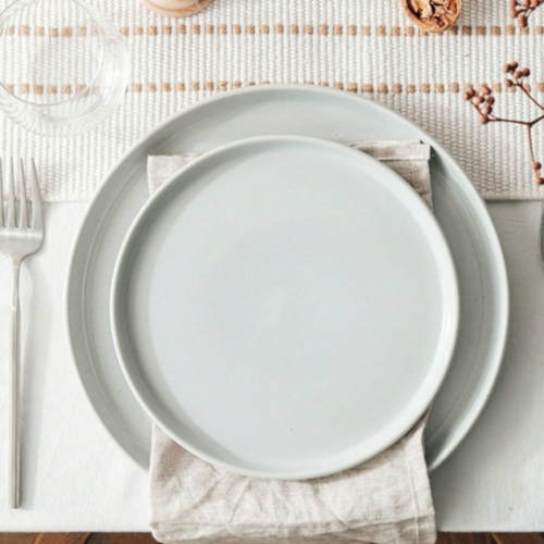 Rectangle 27 (58) Richmount Service de Table 12 Pièces en Grès pour 4 Personnes – Vaisselle Artisanale Complete avec Assiettes Plates, Assiettes à Dessert & Bols à Céréales – Compatible Micro-Ondes & Lave-Vaisselle