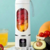 Mixeur & Presse-Agrumes Portable Compact 3-en-1 SOKANY – Blender Sans Fil Rechargeable USB avec Affichage Numérique & Lames en Inox – Mini Blender pour Smoothies, Milk-Shakes & Jus Frais – Idéal Camping, Voyage & Sport